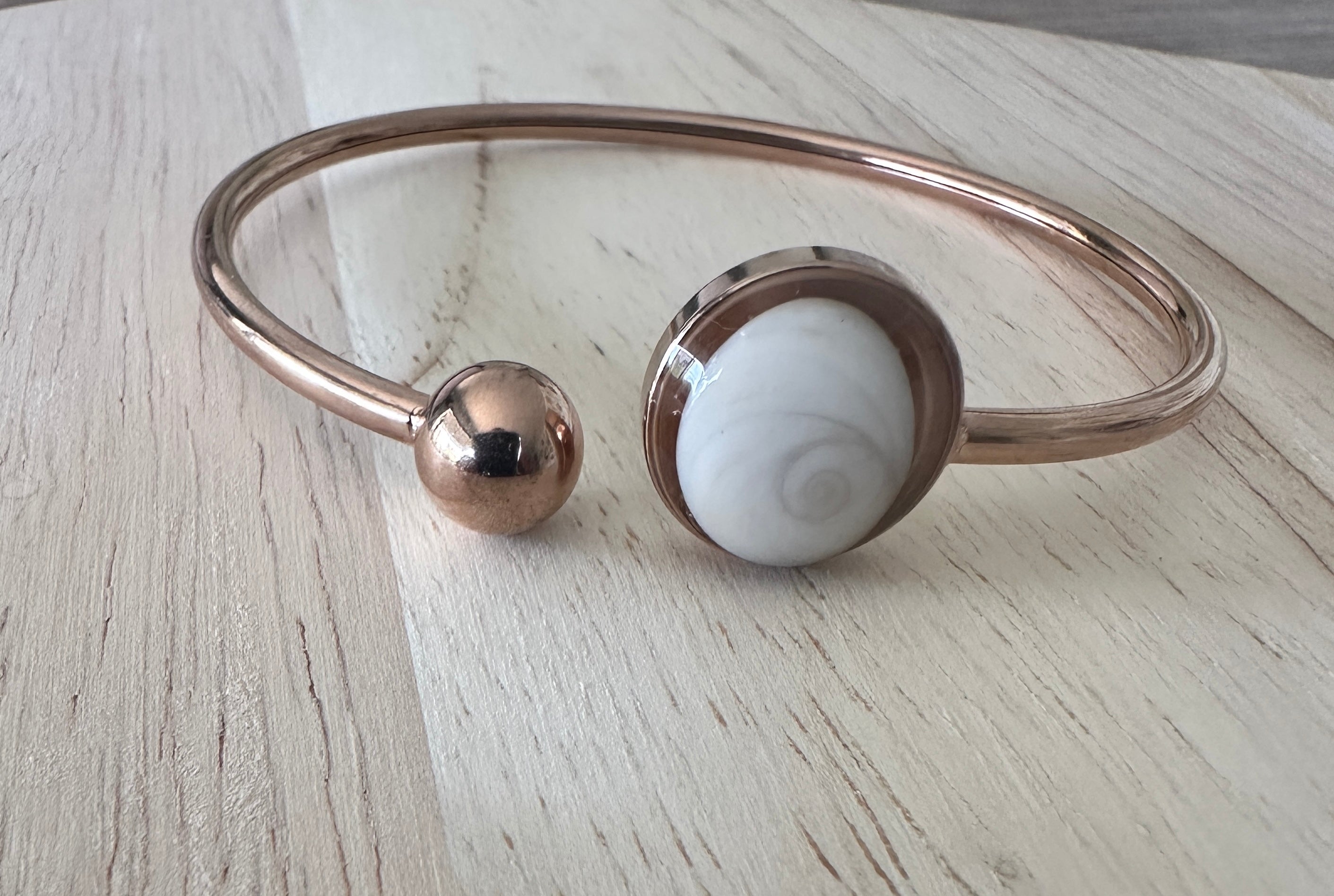 Bracelet Jonc Petit Oeil de Sainte-Lucie